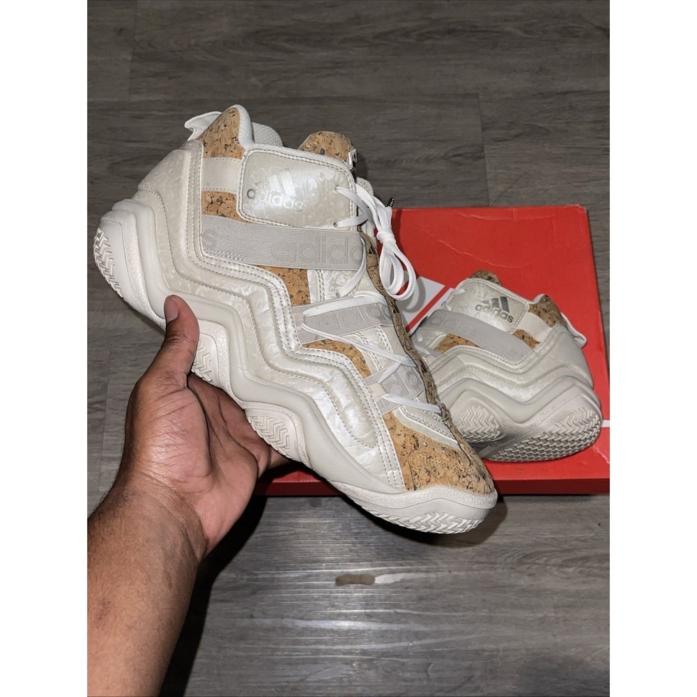 Size 13- Adidas Top Ten 2000' Kobe Vino Pack AQ8539